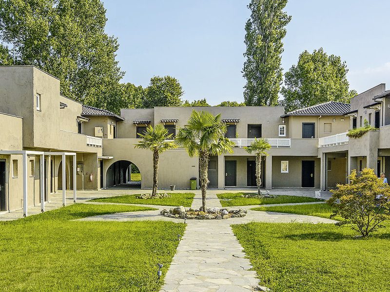 Dion Palace Resort & Spa 10