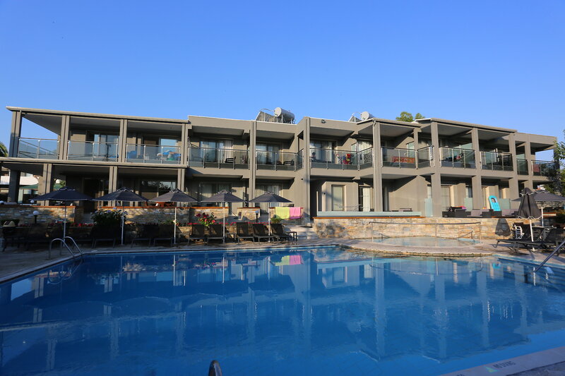 Dionysos Hotel & Suites 3