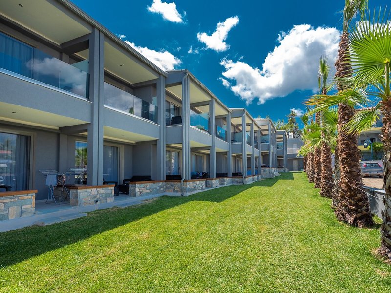 Dionysos Hotel & Apartments 2