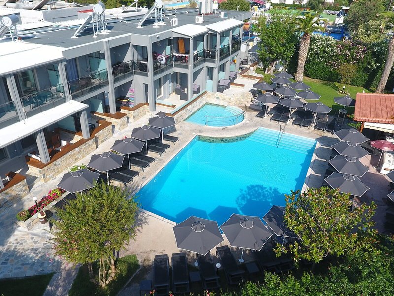 Dionysos Hotel & Apartments 8