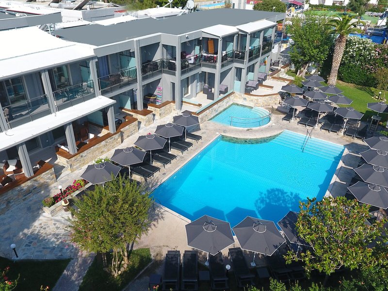 Dionysos Hotel & Apartments 13