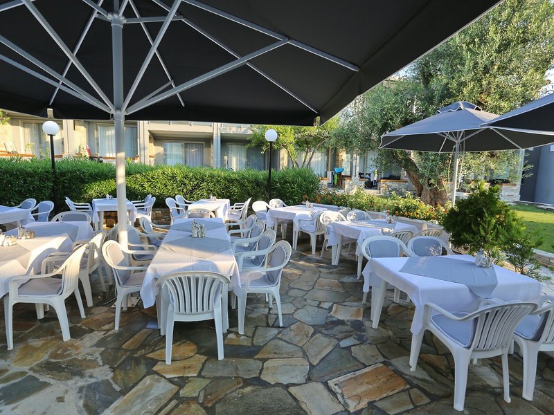 Dionysos Hotel & Apartments 22