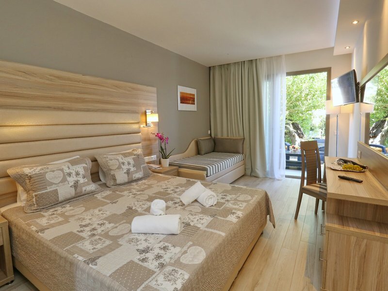 Dionysos Hotel & Apartments 30