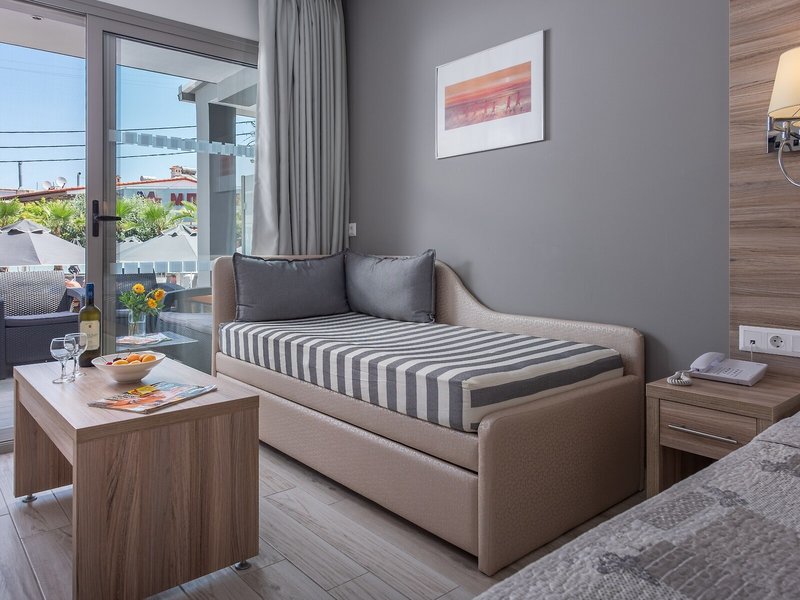Dionysos Hotel & Apartments 32