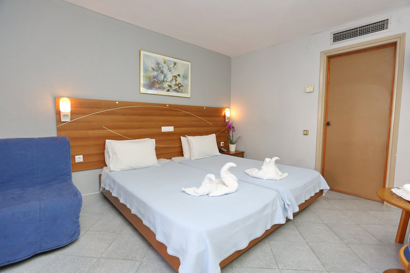 Dionysos Hotel & Suites 6