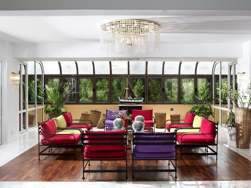 Dionysos 11 - Lounge / Lobby