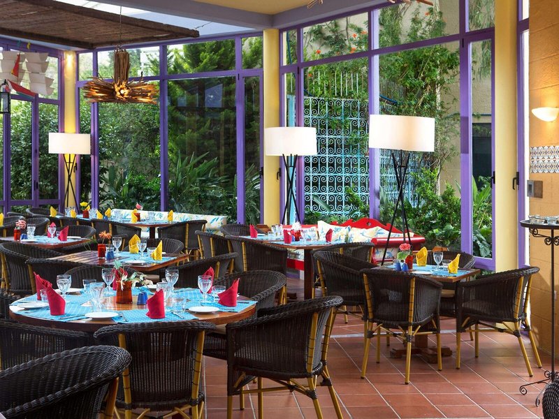 Dionysos 25 - Restaurant