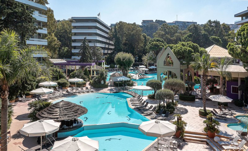 Dionysos Hotel 4