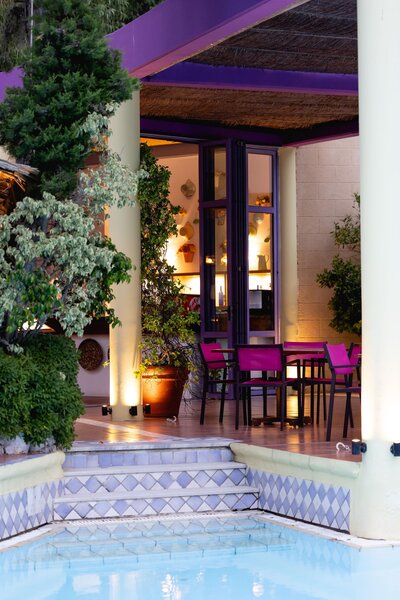 Dionysos Hotel 49