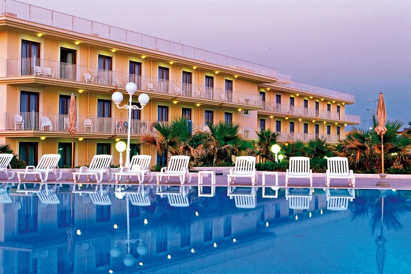 Dioscuri Bay Palace 3