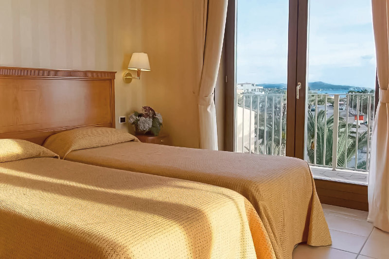 Dioscuri Bay Palace 9