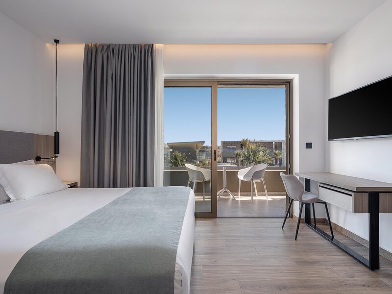 Myrion Beach Resort 78 - Room Example