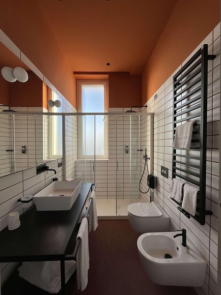 Hotel Dimora del Monaco 24 - Bathroom Example