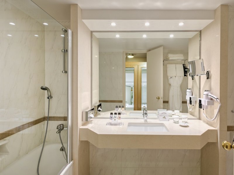 Divani Caravel 36