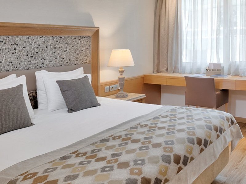 Divani Caravel 37
