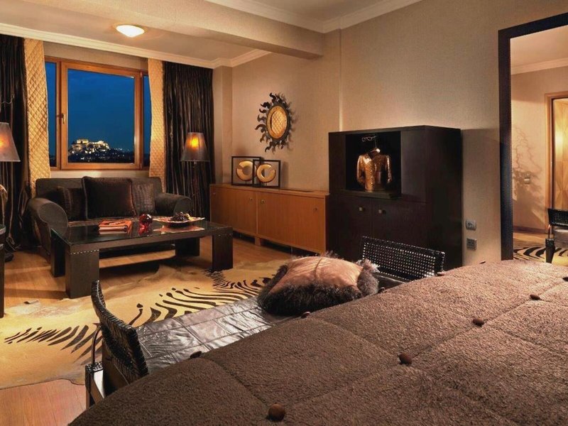 Divani Caravel 44