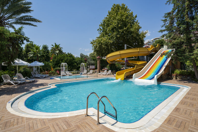 Club Dizalya 9