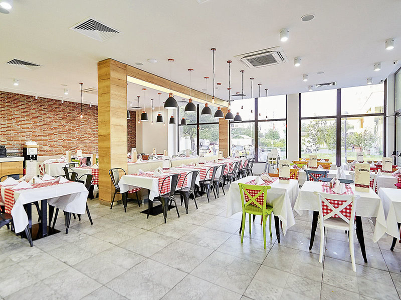 Laguna Park & Aqua Club 10