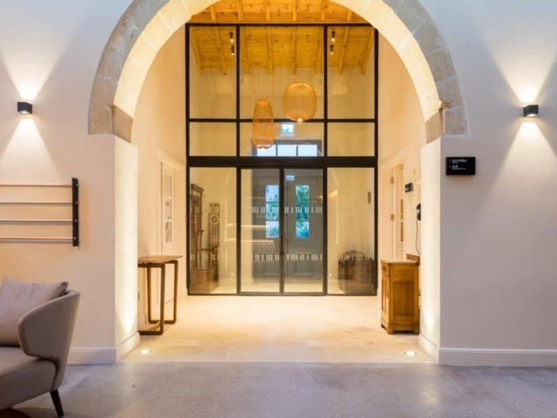 Hotel Indigo Larnaca 13 - Exterior