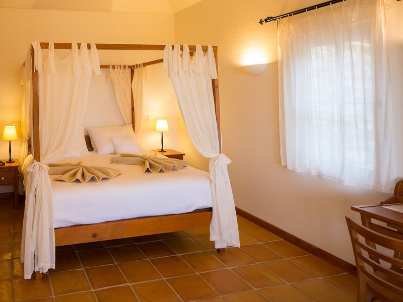 Hotel Atrio 16