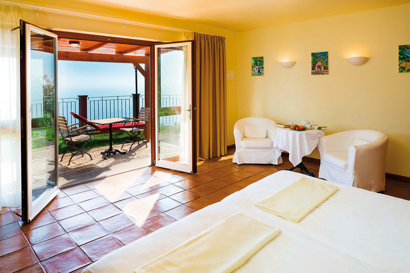 Hotel Atrio 8