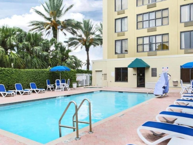 Comfort Suites Miami - Kendall 7