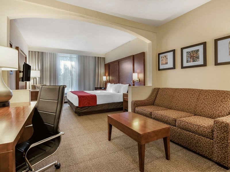 Comfort Suites Miami - Kendall 49