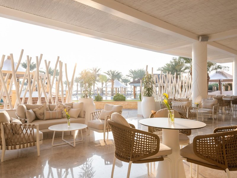 InterContinental Doha Beach & Spa 9