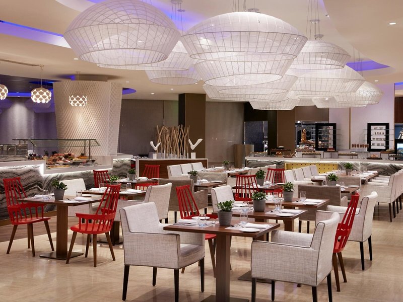 InterContinental Doha Beach & Spa 26