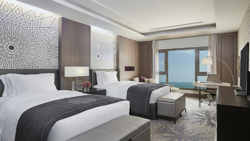 InterContinental Doha Beach & Spa 11