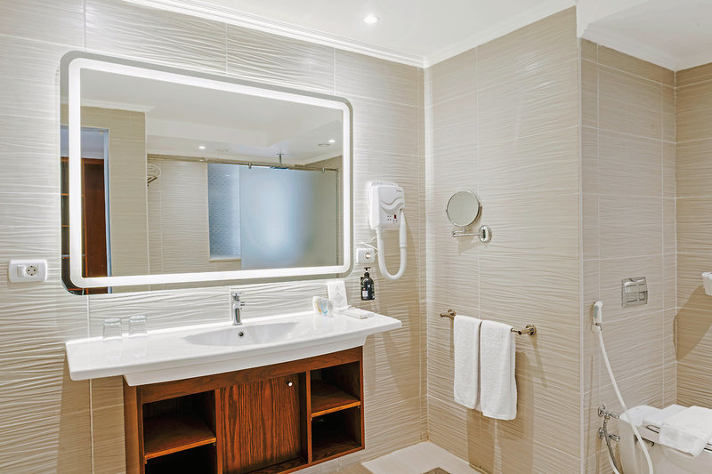 COOEE Akassia Diamond 22