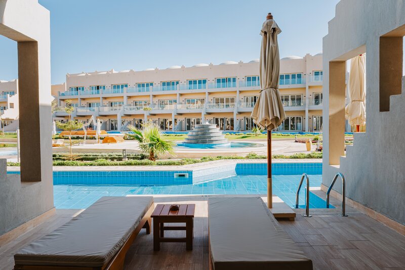 COOEE Akassia Diamond 205