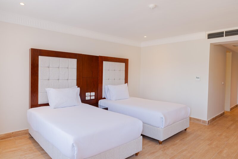 COOEE Akassia Diamond 118