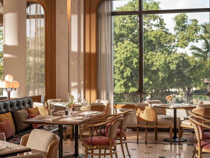 Four Seasons Hotel Bangkok at Chao Phraya River 16