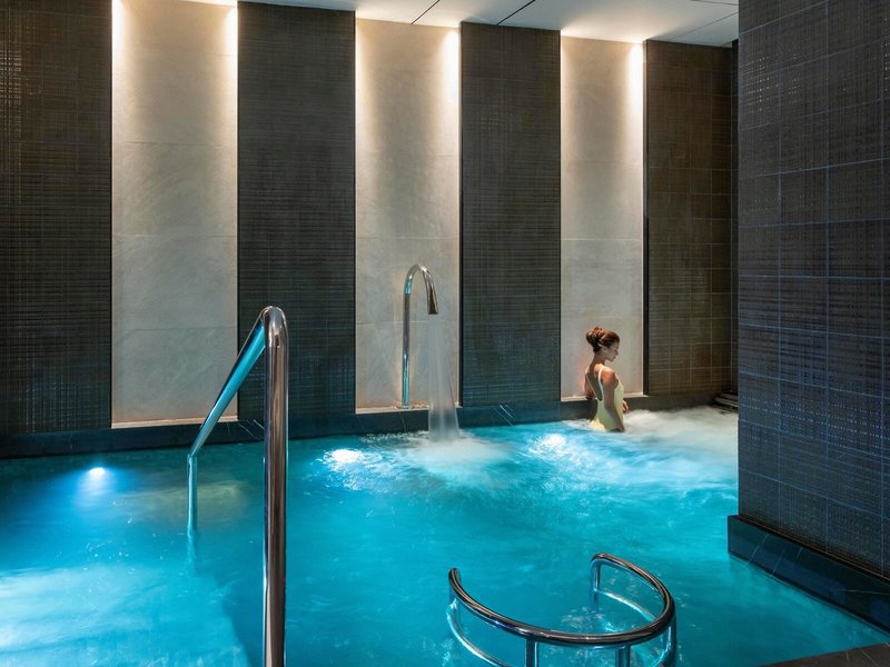 Four Seasons Hotel Bangkok at Chao Phraya River 48