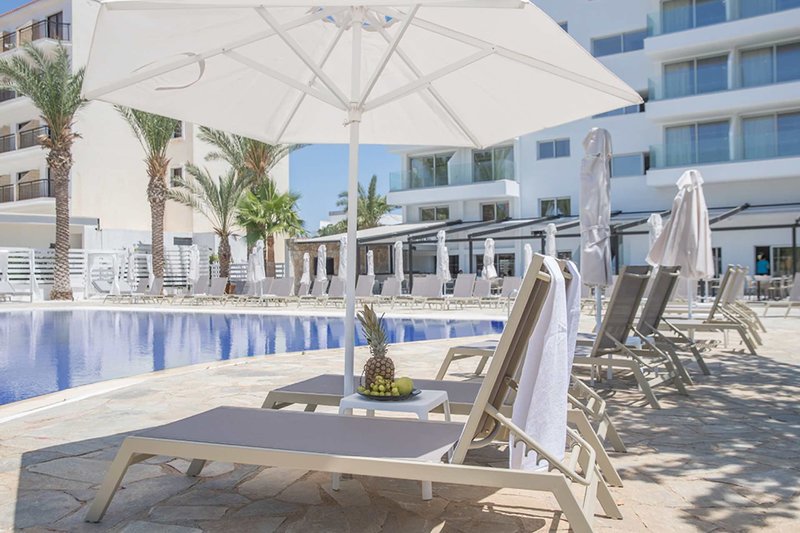 Bohemian Gardens Hotel 19