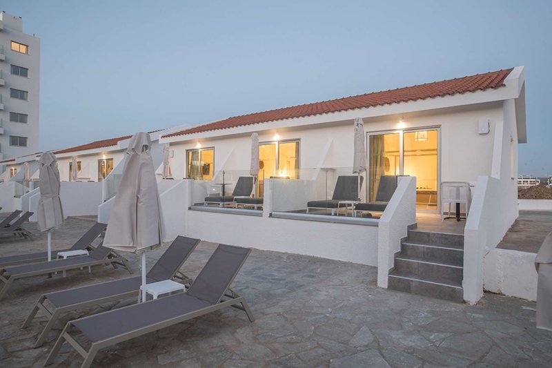 Bohemian Gardens Hotel 20