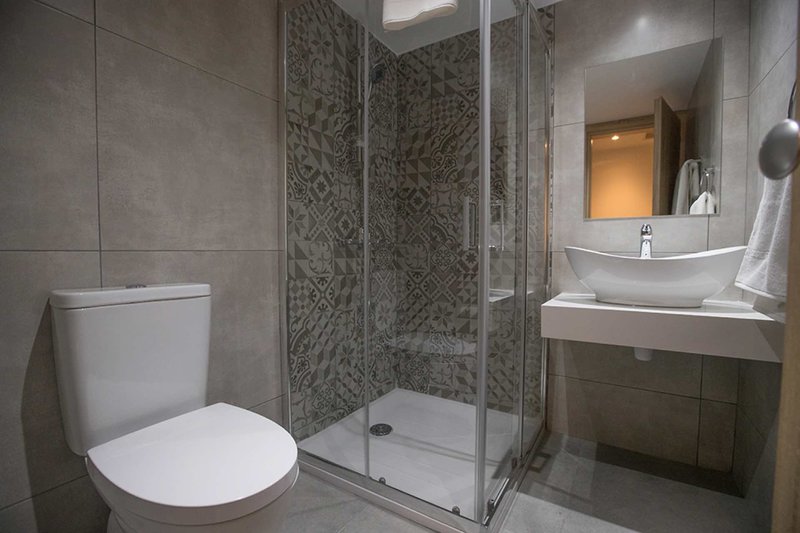Bohemian Gardens Hotel 23