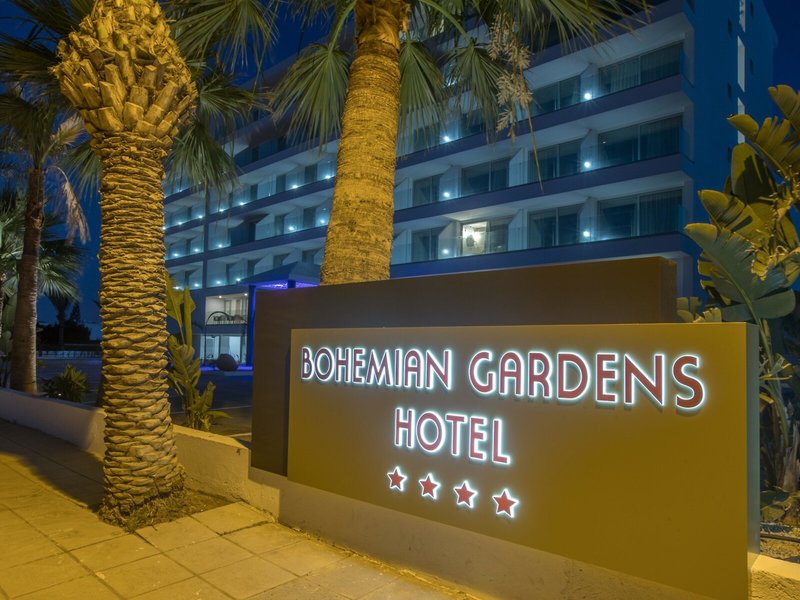 Bohemian Gardens Hotel 1