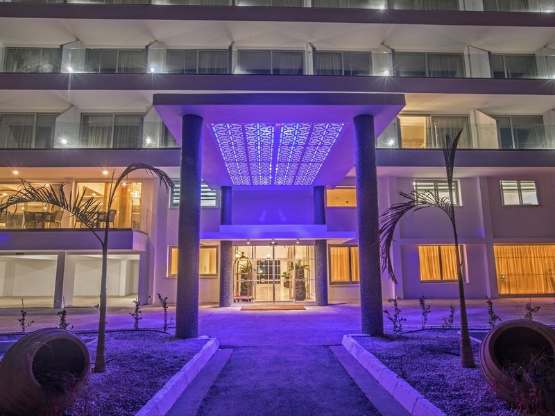 Bohemian Gardens Hotel 2