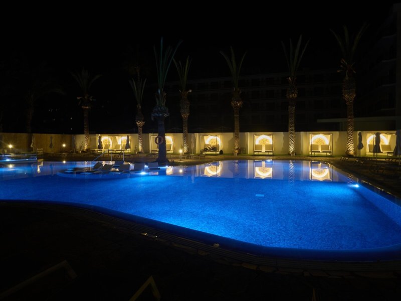 Bohemian Gardens Hotel 14