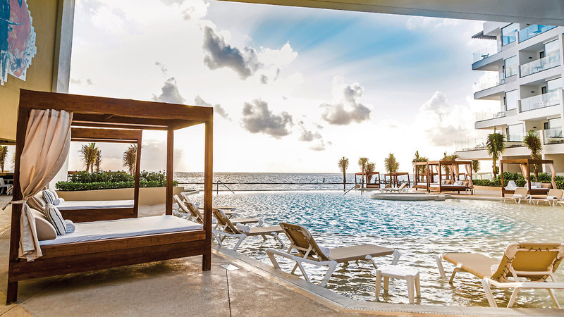 Crown Paradise Club Riviera Maya 1