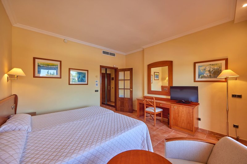 Continental Don Antonio 10