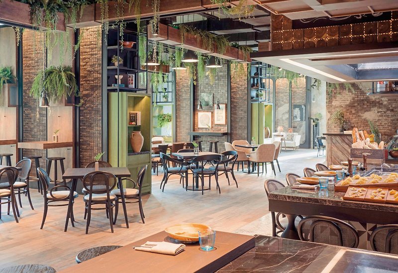 Kimpton Maa-Lai Bangkok 27