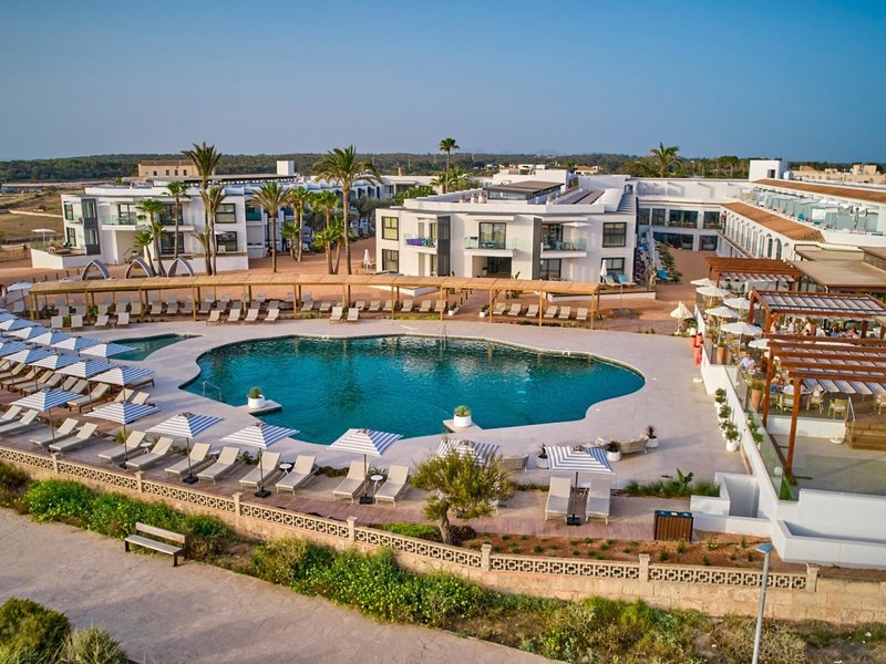Universal Hotel Don Leon 2