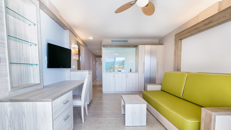 Bull Dorado Beach & Spa  21