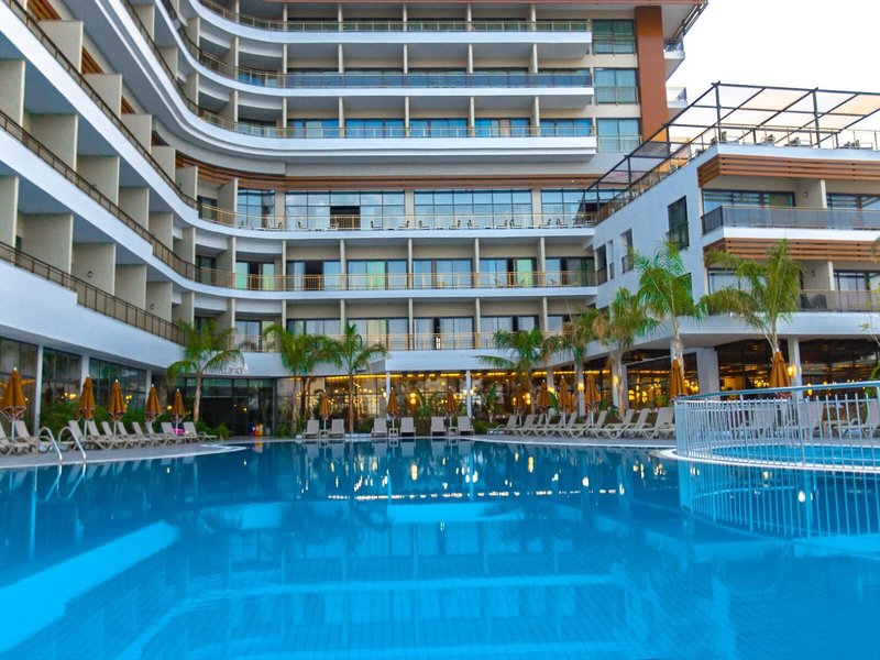 Alexia Resort & Spa 14 - Outdoor Pool