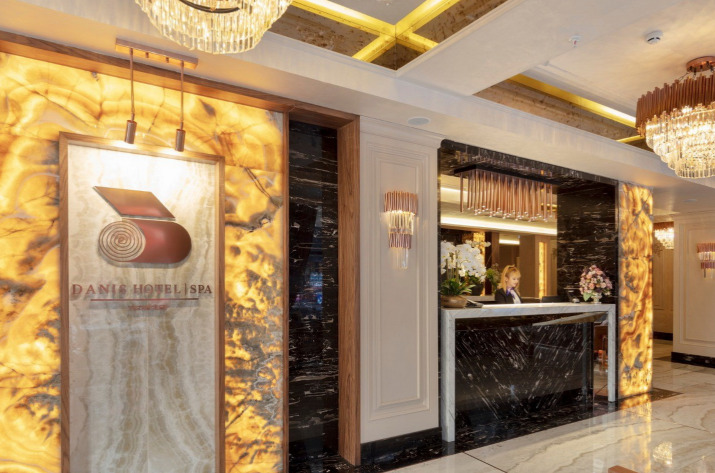Danis Hotel 6