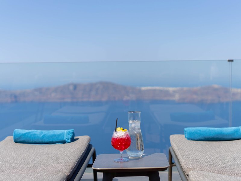 Kivotos Santorini 8