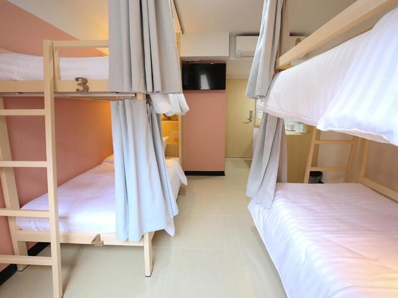 Lucky Panda Hotel 15